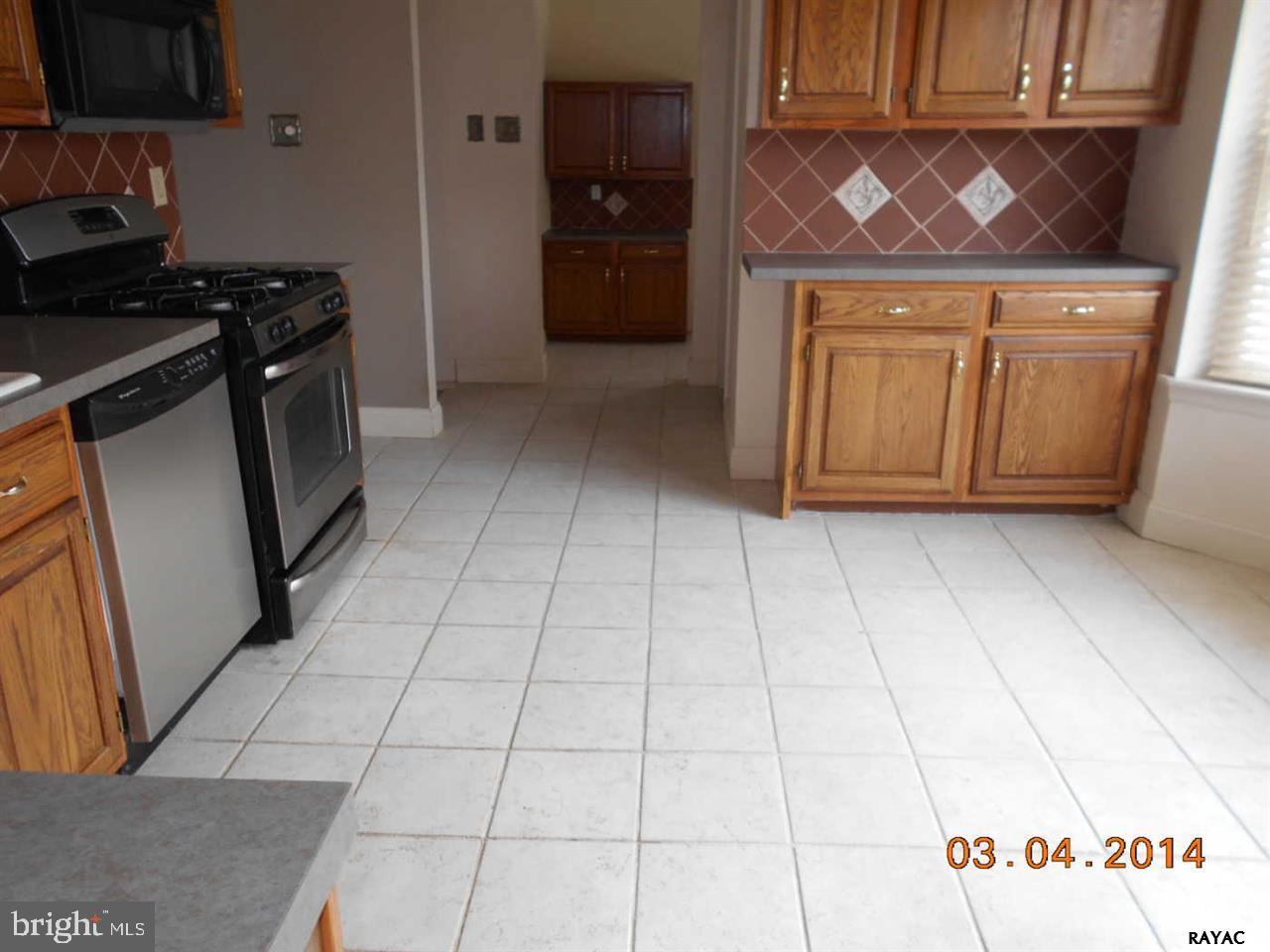 33 Quail Ridge Court Hanover, PA 17331 - Photo 4 of 26