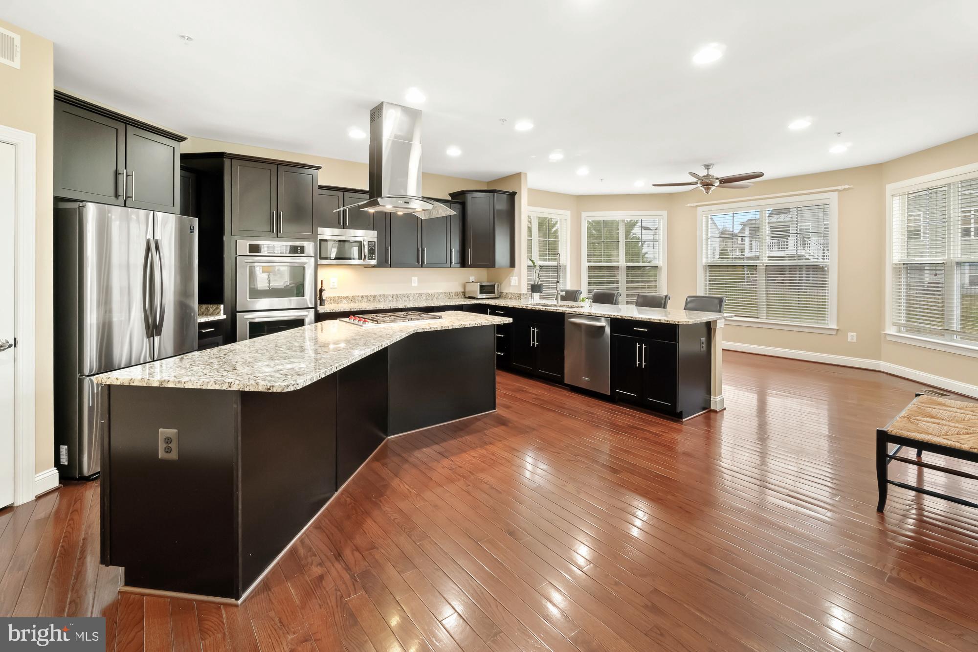 17914 Dr Walling Road Poolesville, MD 20837 - Photo 15 of 86 Look at this chef's kitchen!!