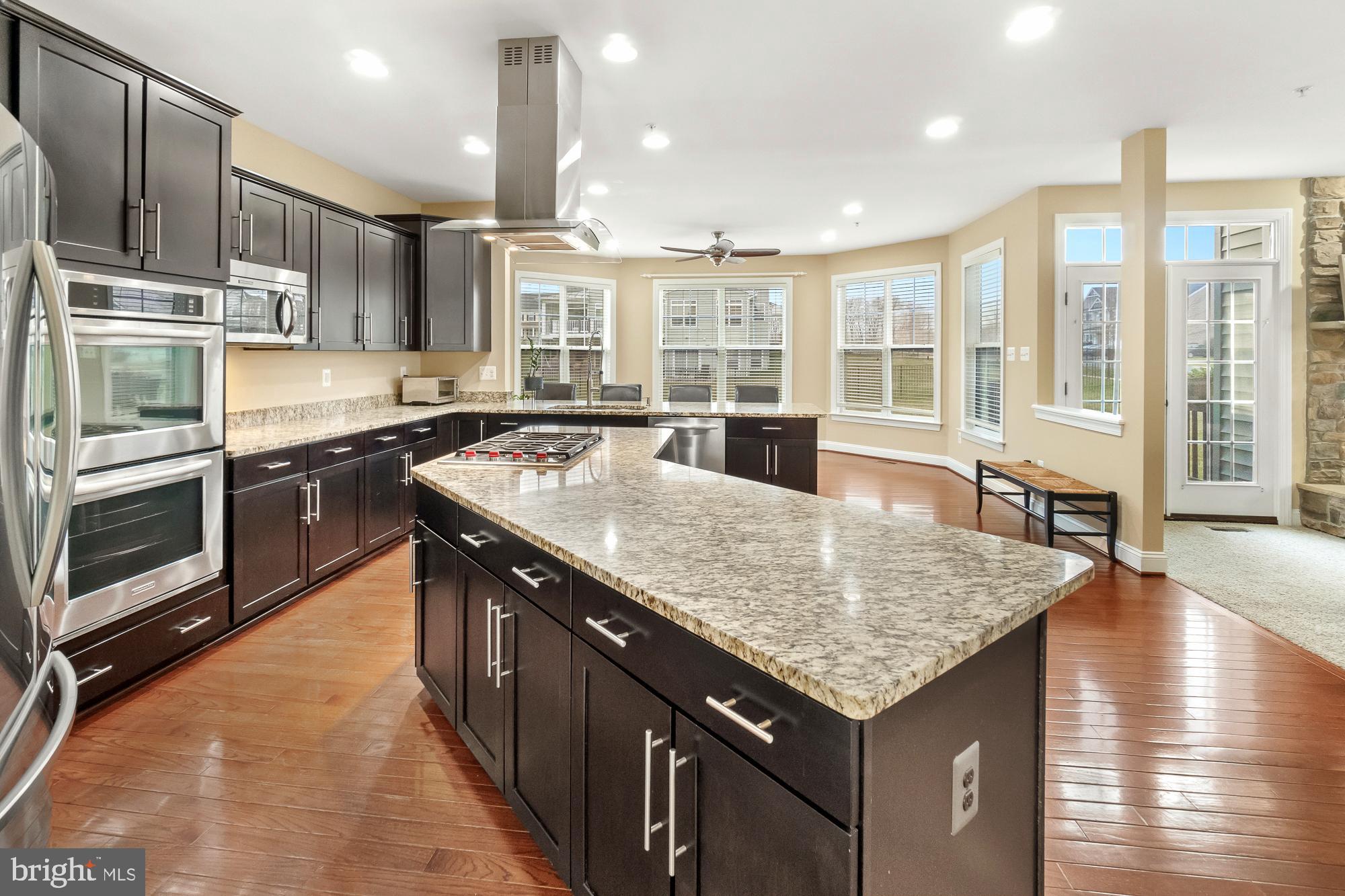 17914 Dr Walling Road Poolesville, MD 20837 - Photo 19 of 86 Double oven and stainless appliances