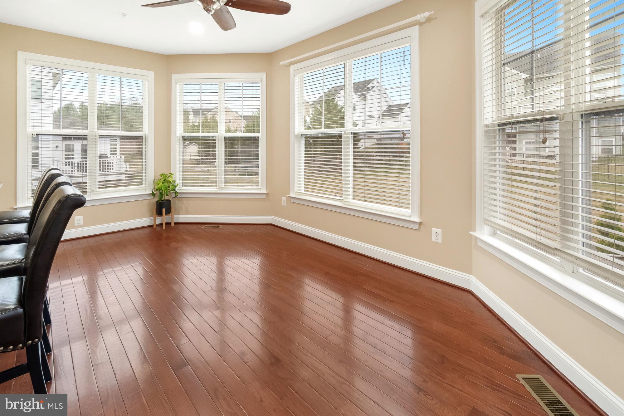 17914 Dr Walling Road Poolesville, MD 20837 - Photo 25 of 86 Florida room? Dining area? Extra office? It works!