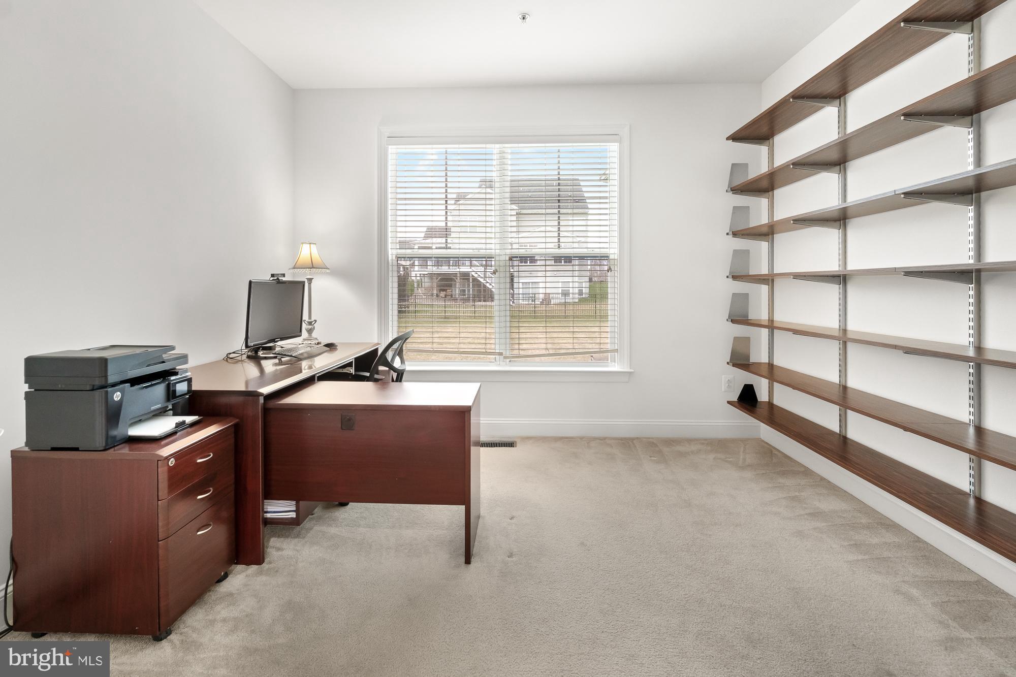 17914 Dr Walling Road Poolesville, MD 20837 - Photo 36 of 86 Main floor office! Could convert to bedroom.