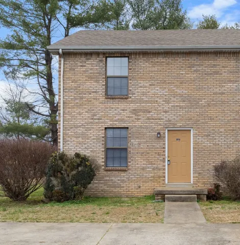 $795 | 727 Peachers Mill Road, Clarksville, TN 37042