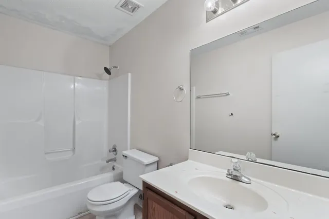 $795 | 727 Peachers Mill Road, Clarksville, TN 37042