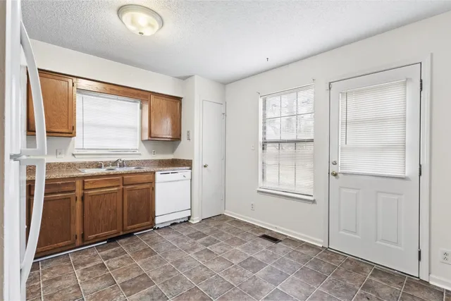 $795 | 727 Peachers Mill Road, Clarksville, TN 37042