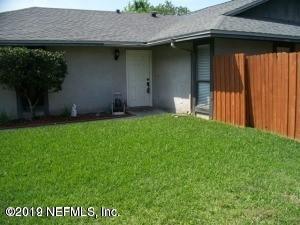 5033 Fulham Road South Jacksonville, FL 32244 - Photo 1 of 7 front of home