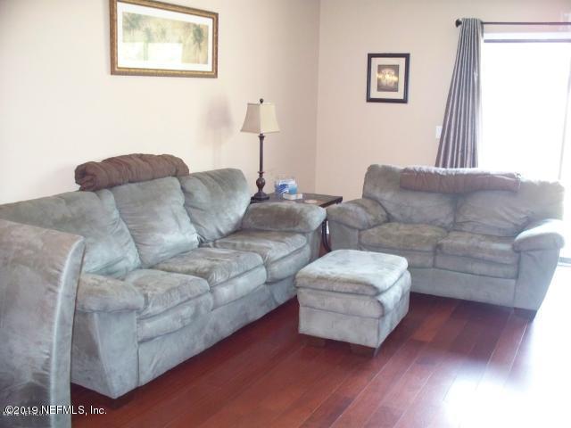 5033 Fulham Road South Jacksonville, FL 32244 - Photo 5 of 7 Family Room