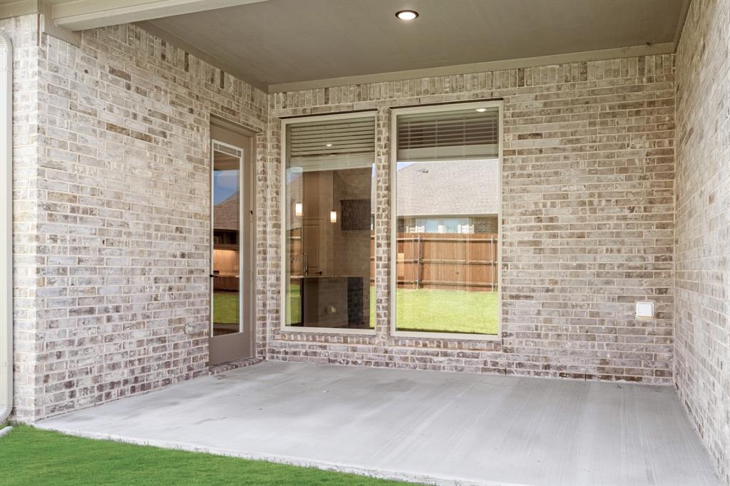 1025 Raptor Road Alvarado, TX 76009 - Photo 37 of 40 a view of outdoor space