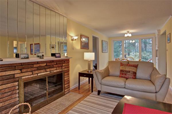 5 Bellwood Road Framingham, MA 01701 - Photo 4 of 28 Gallery Image 4