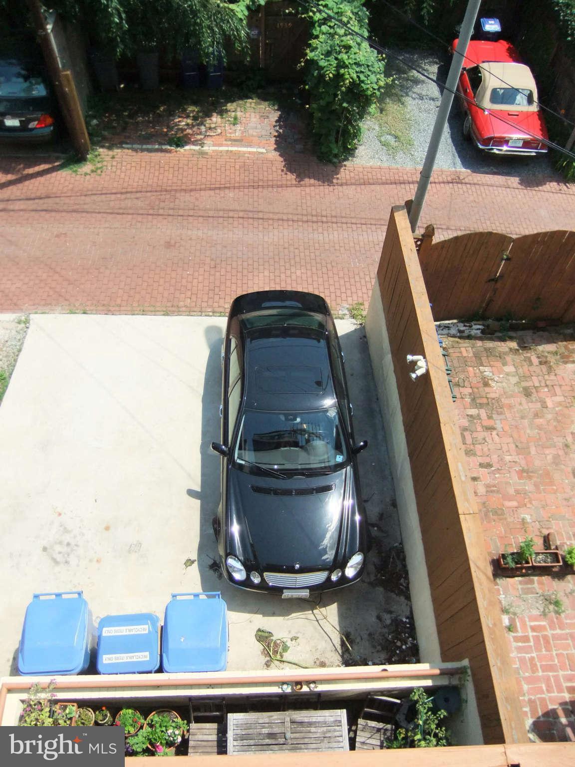 1934 Calvert Street Northwest, Unit 4 Washington, DC 20009 - Photo 12 of 16 Exterior Rear