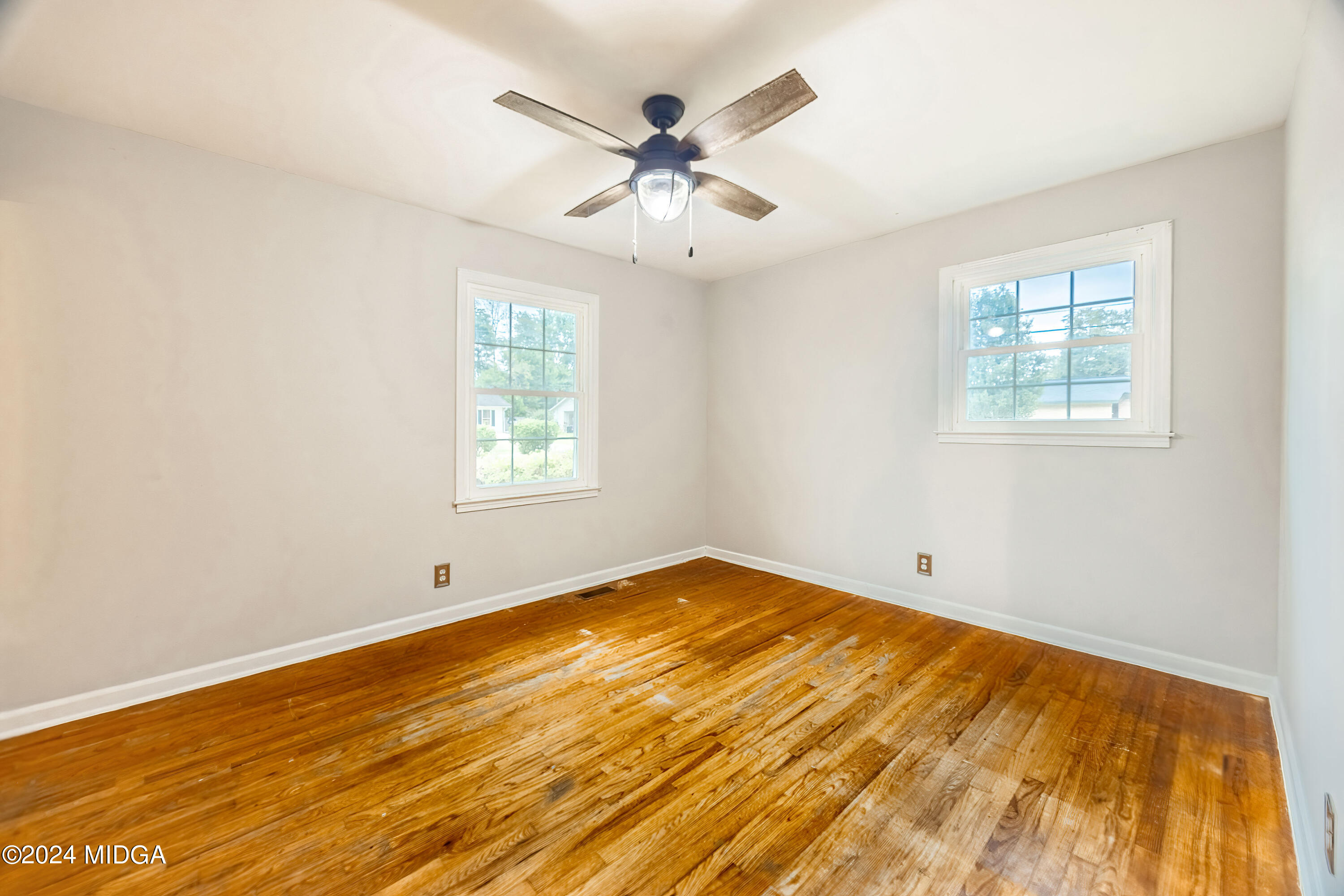 101 Ridgedale Drive Warner Robins, GA 31088 - Photo 19 of 24 Primary bedroom