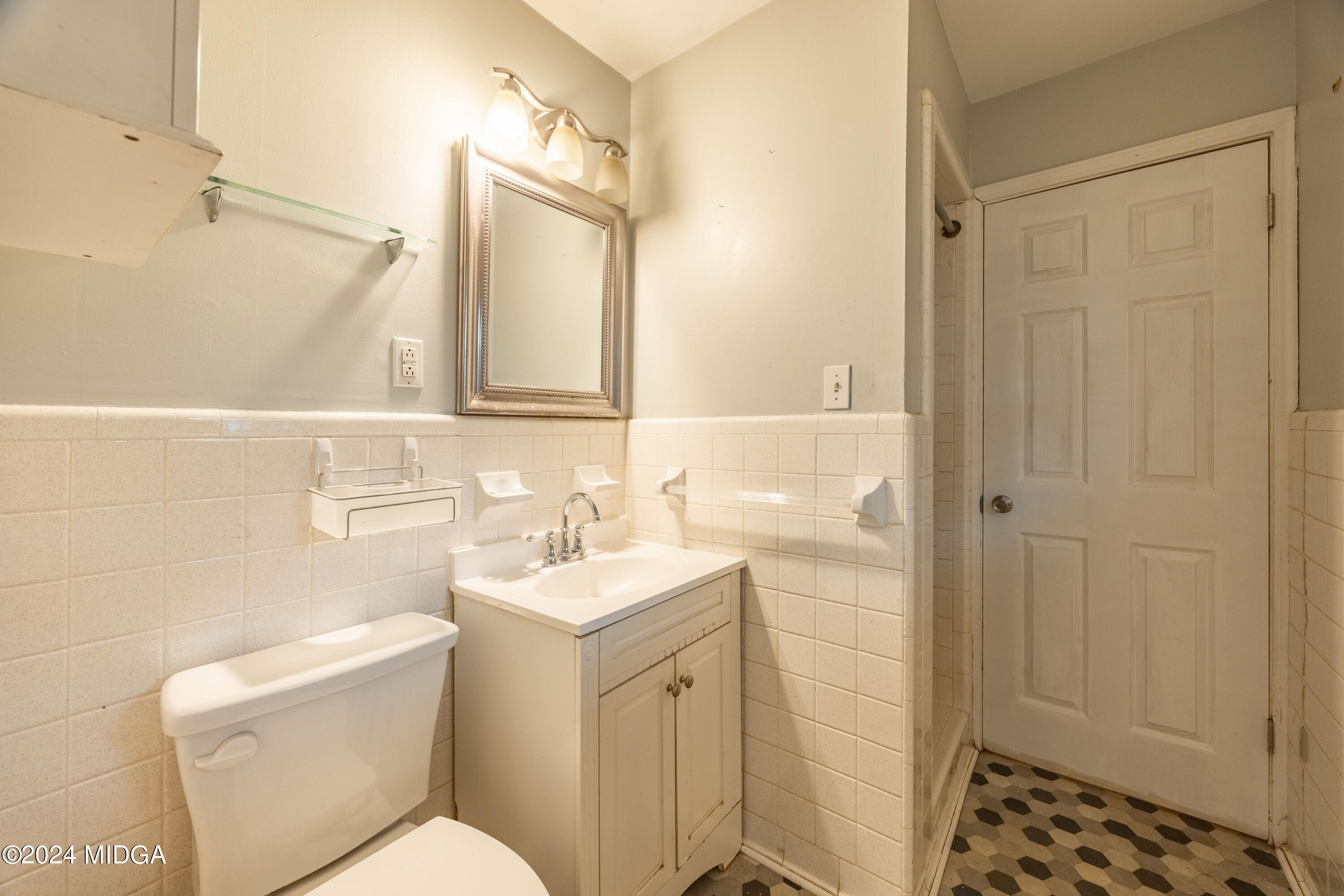 101 Ridgedale Drive Warner Robins, GA 31088 - Photo 22 of 24 MasterBedroom_101Ridgedale-2
