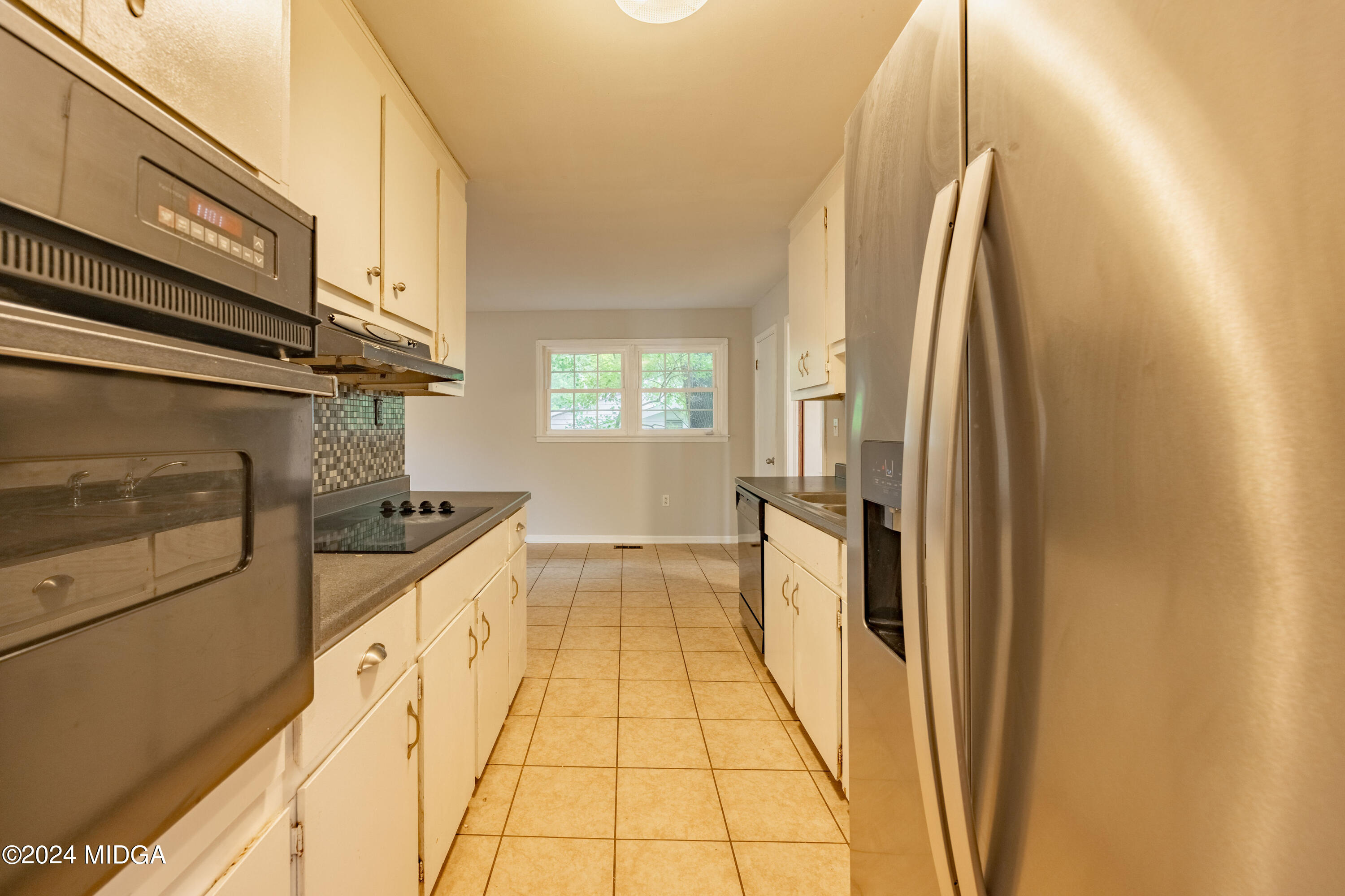 101 Ridgedale Drive Warner Robins, GA 31088 - Photo 7 of 24 Kitchen_101Ridgedale-3