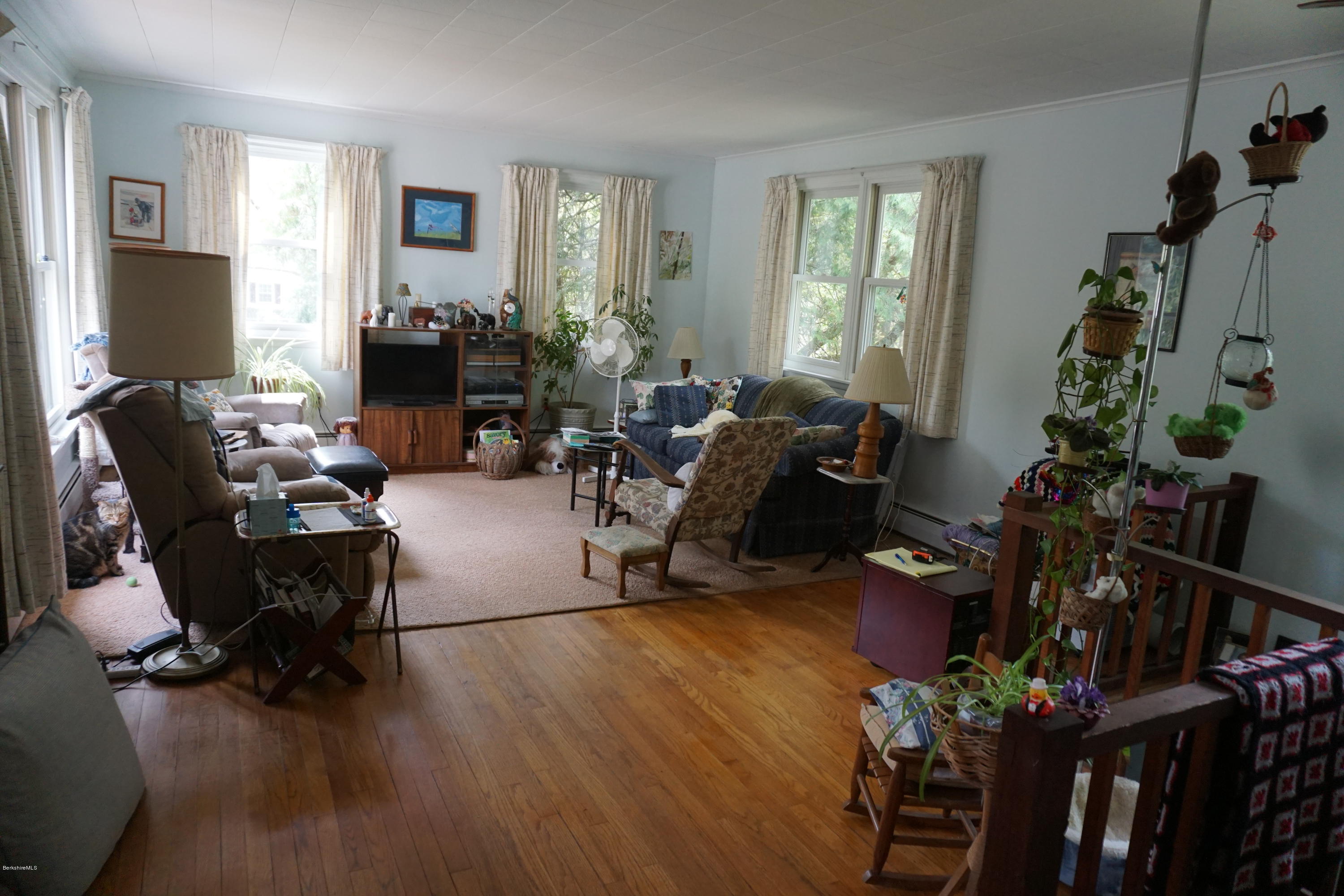 61 Old State Road Lanesborough, MA 01224 - Photo 6 of 16 Living room