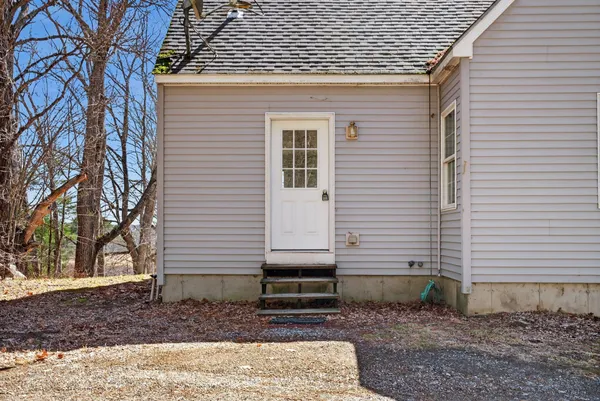 $330,000 | 51 Bunker Hill Road, Jefferson, ME 04348