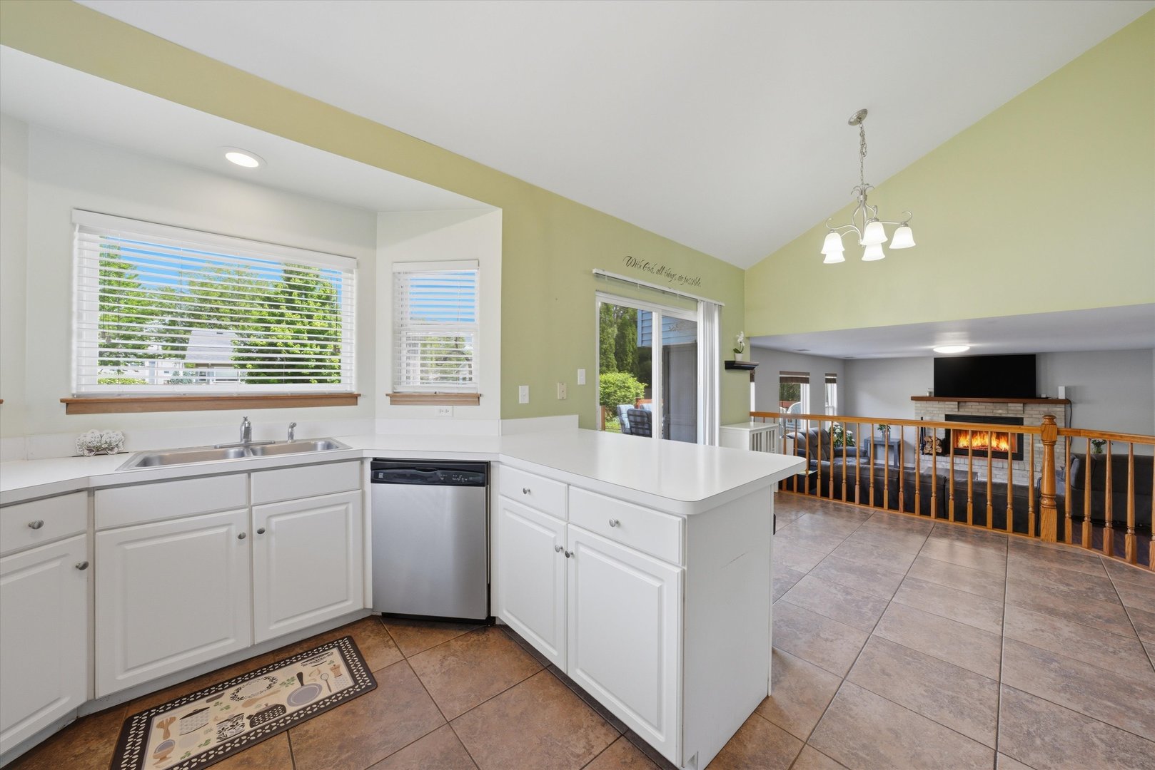 3215 Whitegate Road Joliet, IL 60431 - Photo 7 of 32