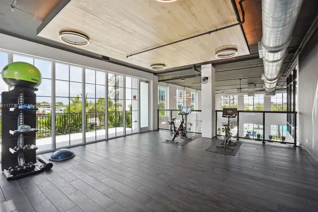 $4,085 | 2095 West Atlantic Avenue, Unit C1, Delray Beach, FL 33445