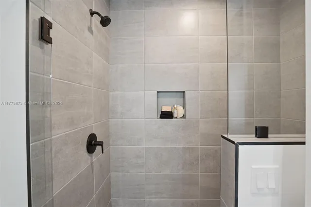 $4,085 | 2095 West Atlantic Avenue, Unit C1, Delray Beach, FL 33445