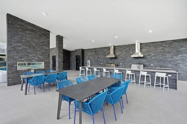 $4,085 | 2095 West Atlantic Avenue, Unit C1, Delray Beach, FL 33445