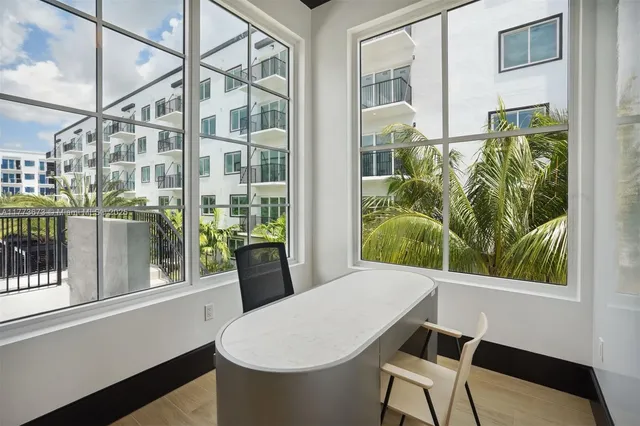 $4,085 | 2095 West Atlantic Avenue, Unit C1, Delray Beach, FL 33445