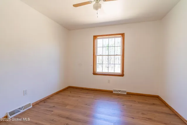 $2,800 | 4819 Highway 50, Northumberland, NY 12831