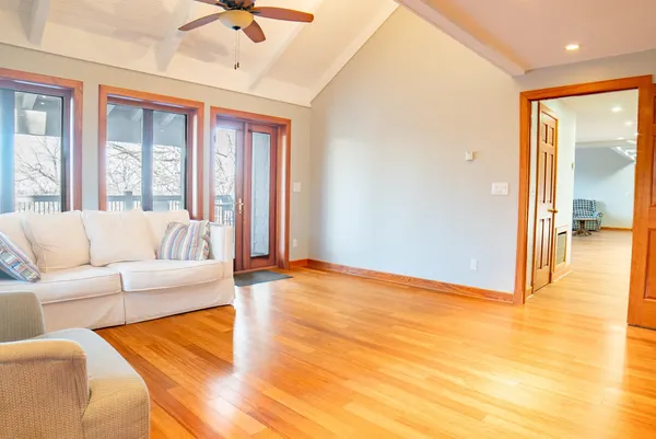 $399,900 | 18 Lookout Trace, Galena, IL 61036