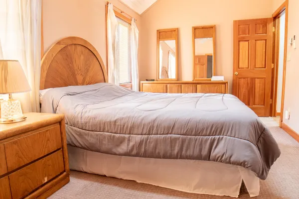 $399,900 | 18 Lookout Trace, Galena, IL 61036