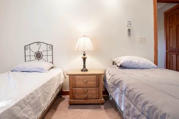 $399,900 | 18 Lookout Trace, Galena, IL 61036