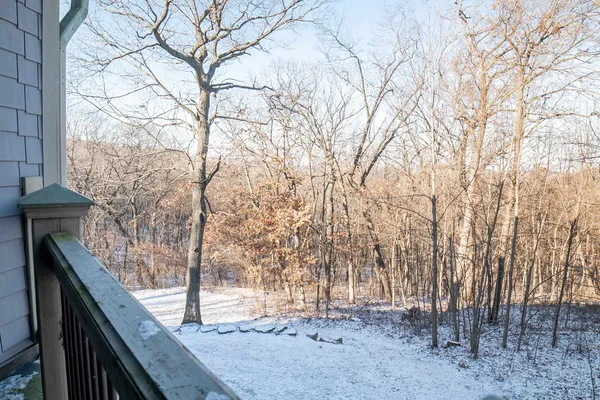 $399,900 | 18 Lookout Trace, Galena, IL 61036