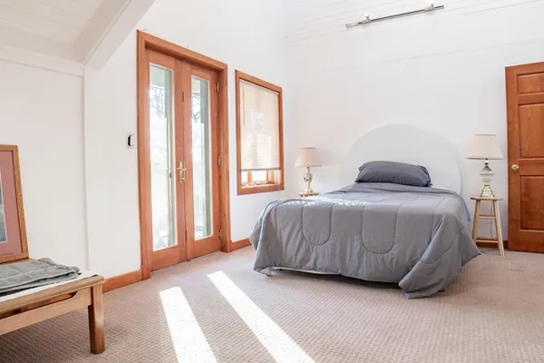 $399,900 | 18 Lookout Trace, Galena, IL 61036