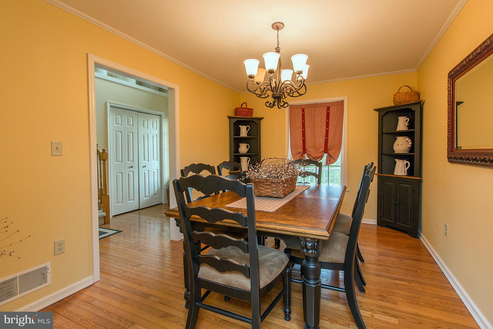 840 East Butter Road York, PA 17406 - Photo 24 of 68