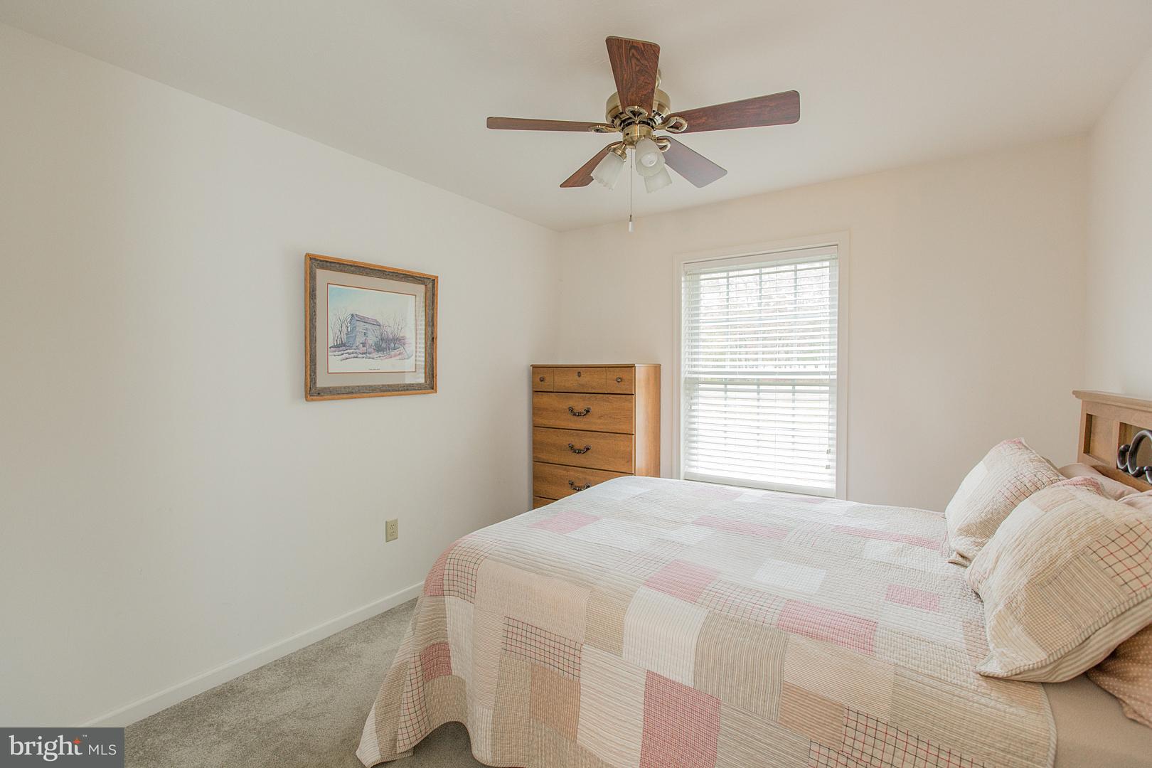 840 East Butter Road York, PA 17406 - Photo 33 of 68