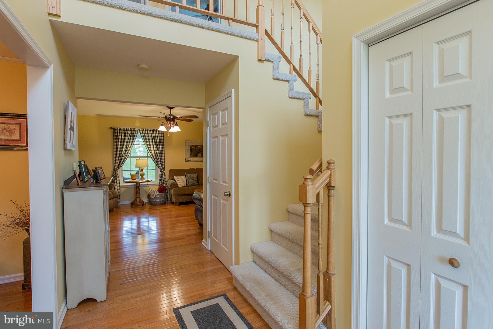 840 East Butter Road York, PA 17406 - Photo 7 of 68