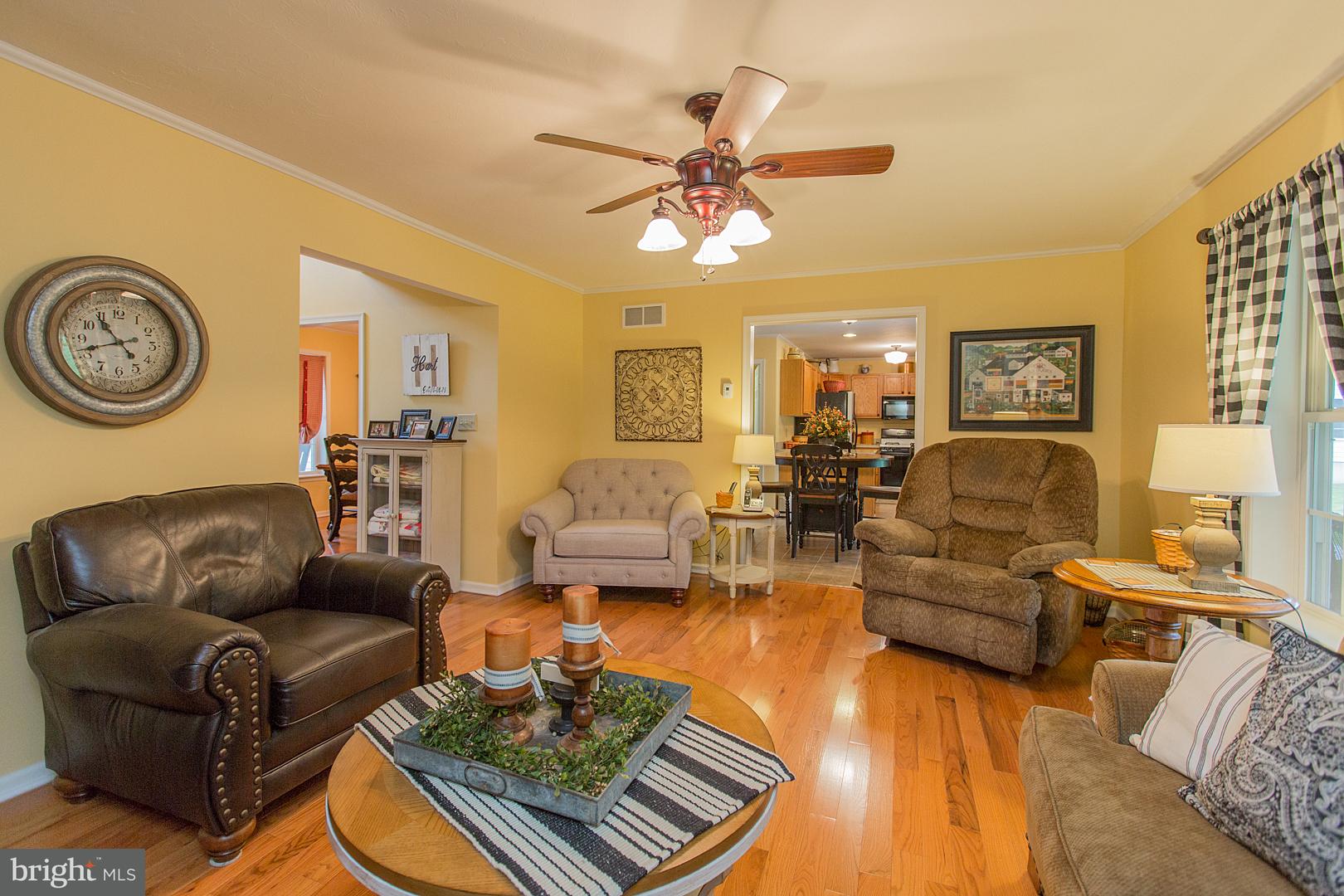 840 East Butter Road York, PA 17406 - Photo 10 of 68
