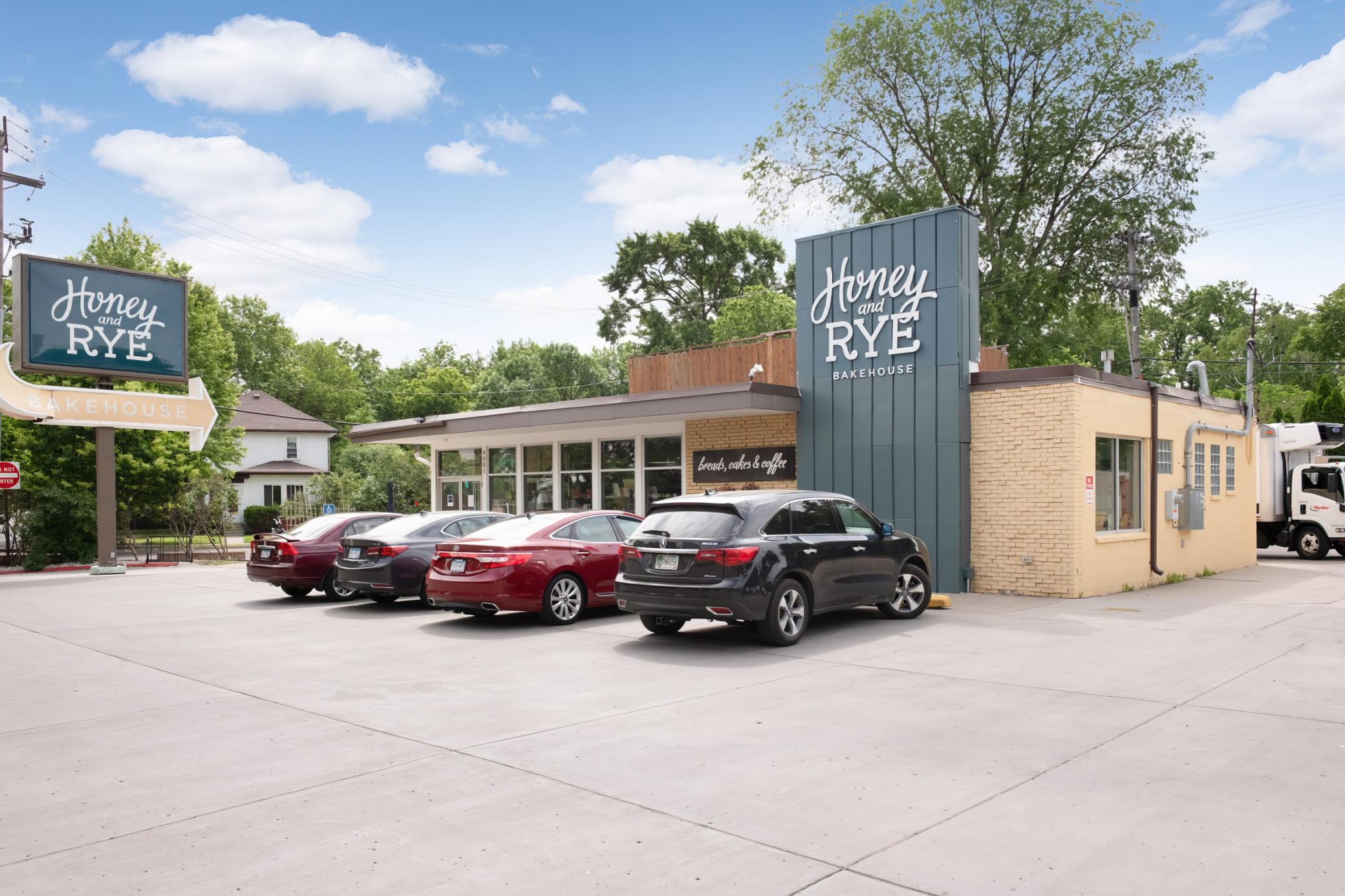 4237 Scott Terrace Edina, MN 55416 - Photo 116 of 117