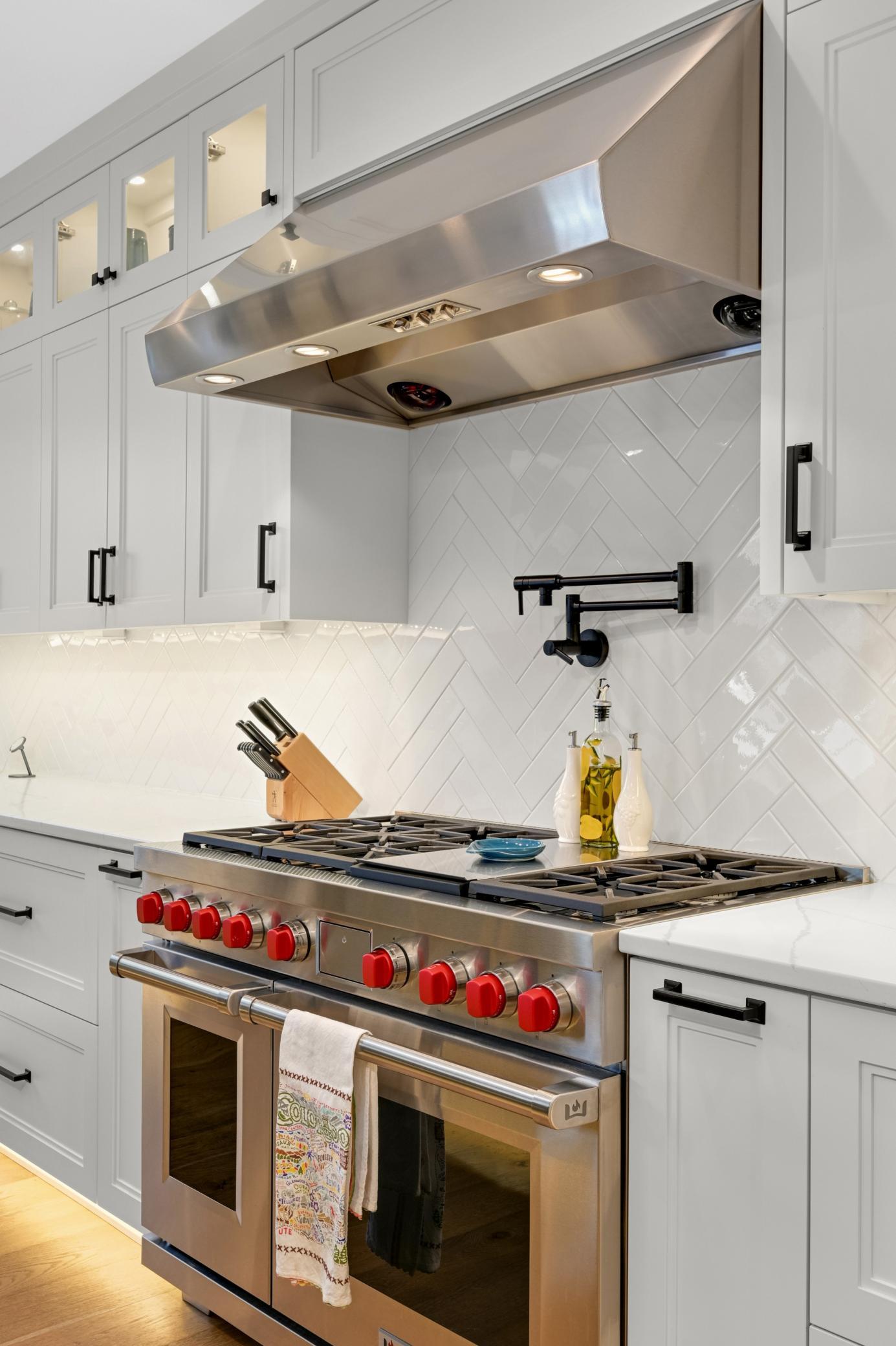 4237 Scott Terrace Edina, MN 55416 - Photo 34 of 117