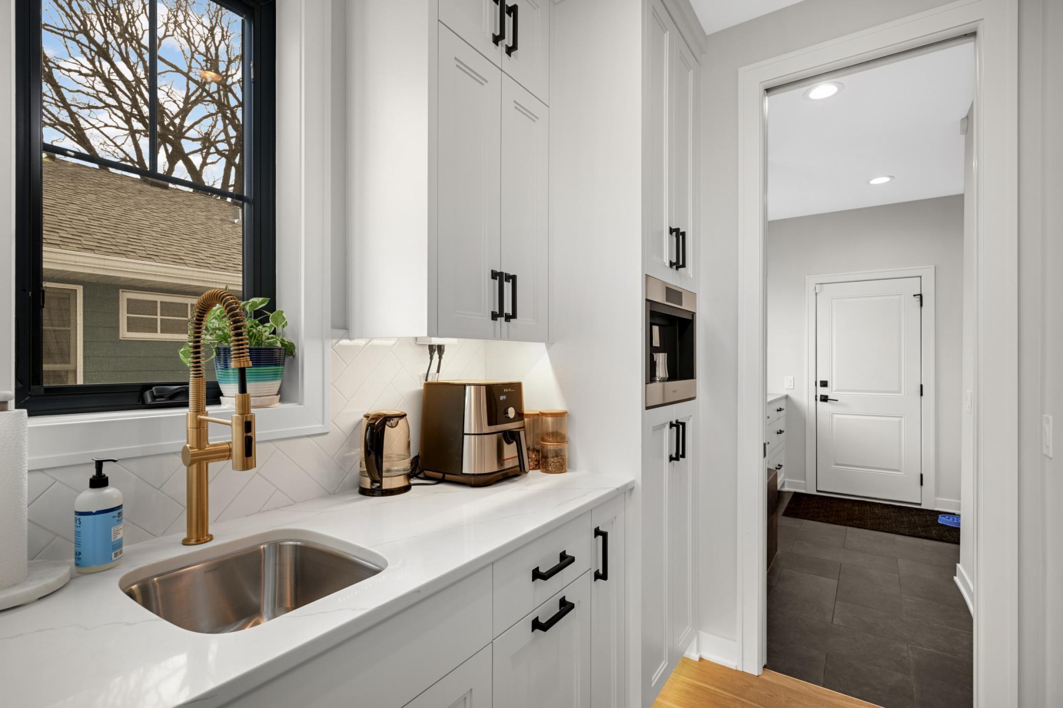 4237 Scott Terrace Edina, MN 55416 - Photo 36 of 117