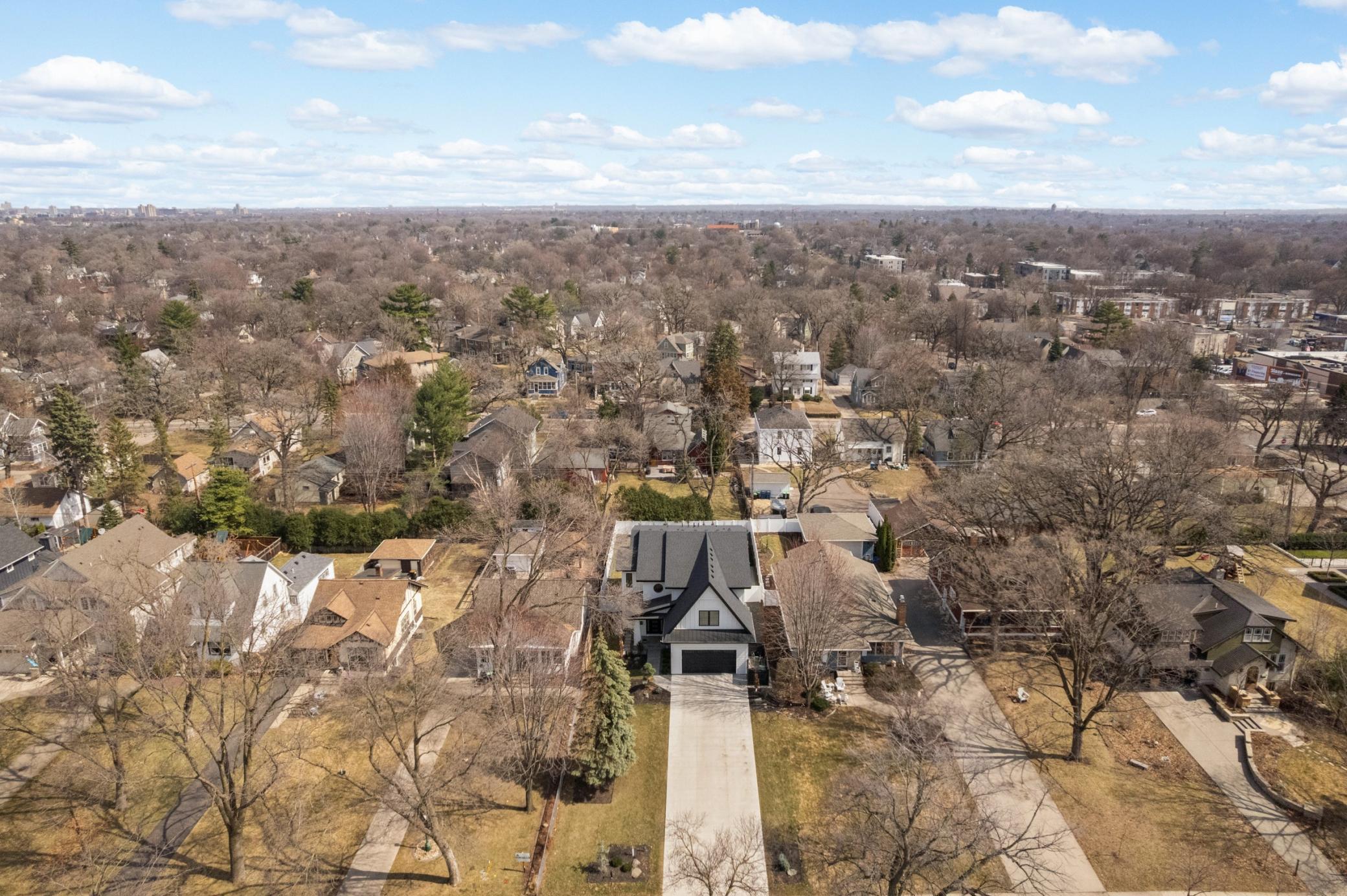 4237 Scott Terrace Edina, MN 55416 - Photo 8 of 117