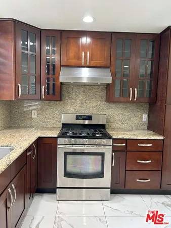 $4,950 | 7916 Blackburn Avenue, Unit 1, Los Angeles, CA 90048