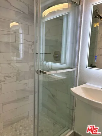 $4,950 | 7916 Blackburn Avenue, Unit 1, Los Angeles, CA 90048