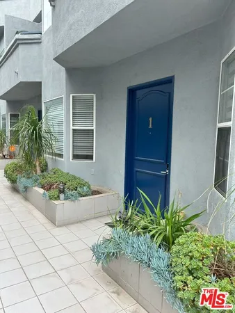 $4,950 | 7916 Blackburn Avenue, Unit 1, Los Angeles, CA 90048