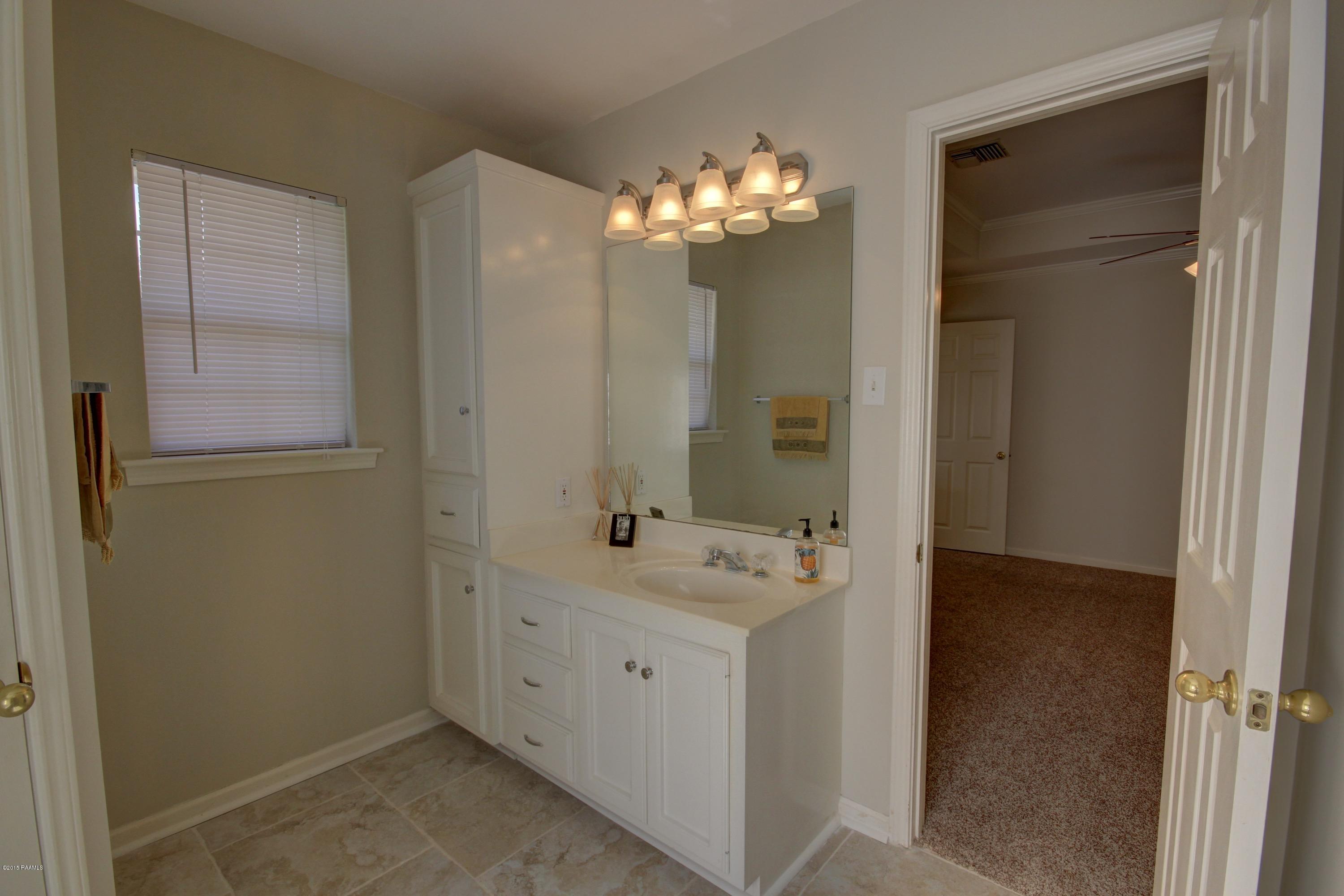 822 Canberra Road Lafayette, LA 70503 - Photo 18 of 26 s__33