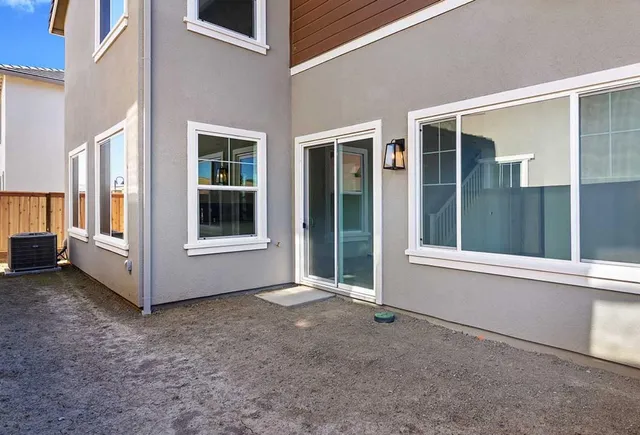 $749,900 | 5716 Lake Club Drive, Fairfield, CA 94533