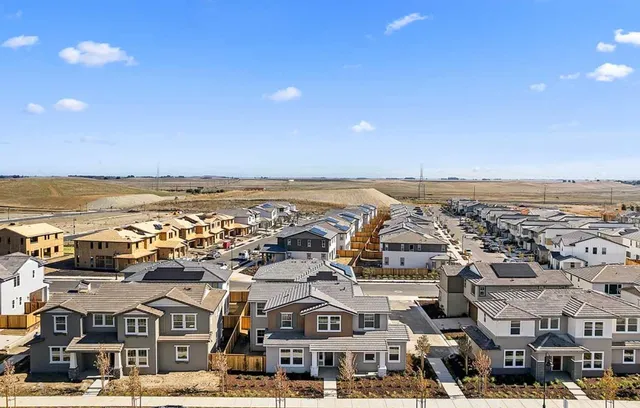 $749,900 | 5716 Lake Club Drive, Fairfield, CA 94533