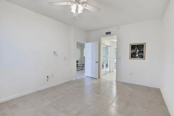 $300,000 | 7635 Southampton Terrace, Unit 312, Tamarac, FL 33321