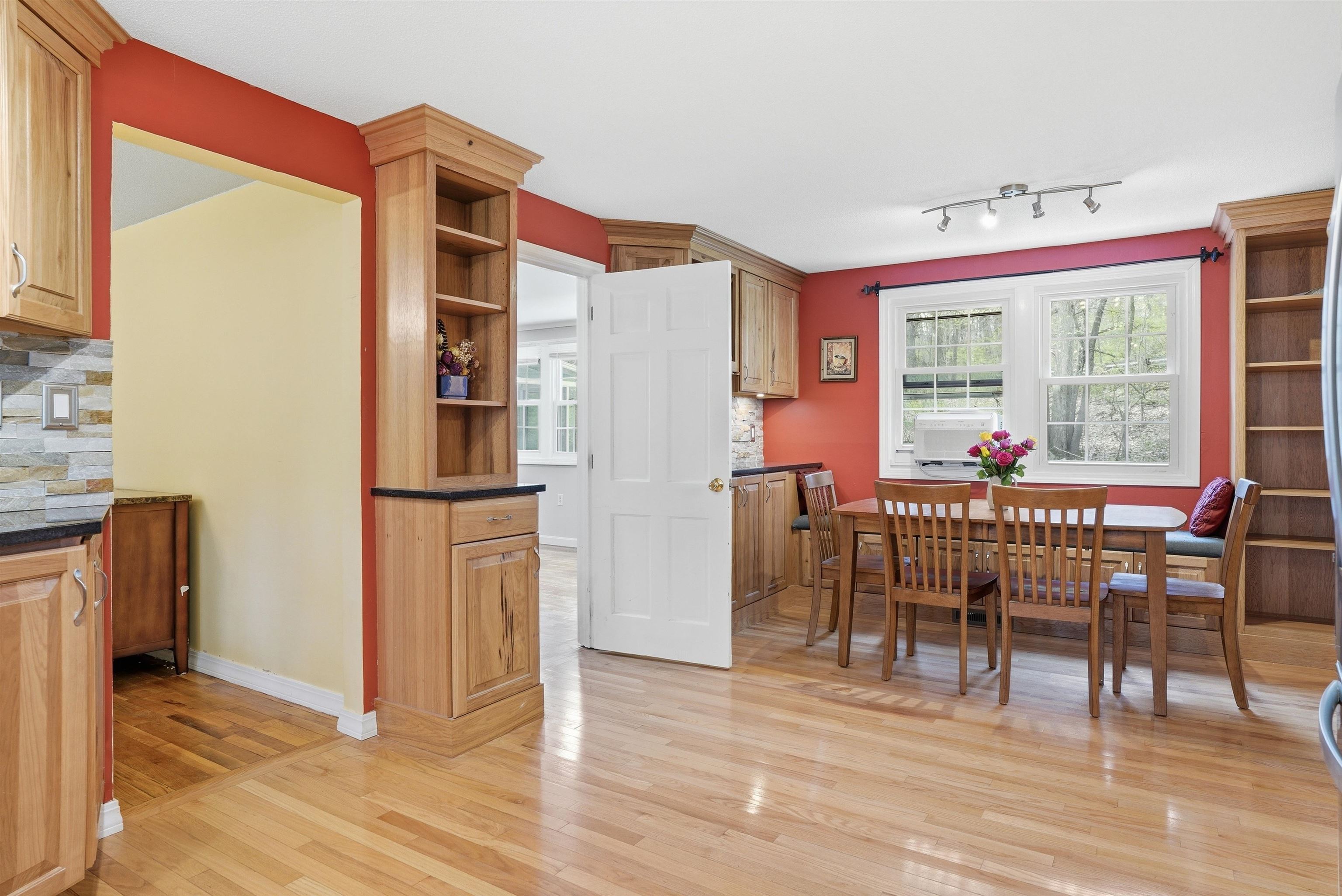 1 Denbow Road Durham, NH 03824 - Photo 11 of 45