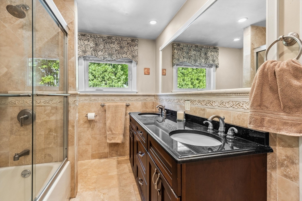29 Copeland Road Lynn, MA 01904 - Photo 14 of 42 Gallery Image 14