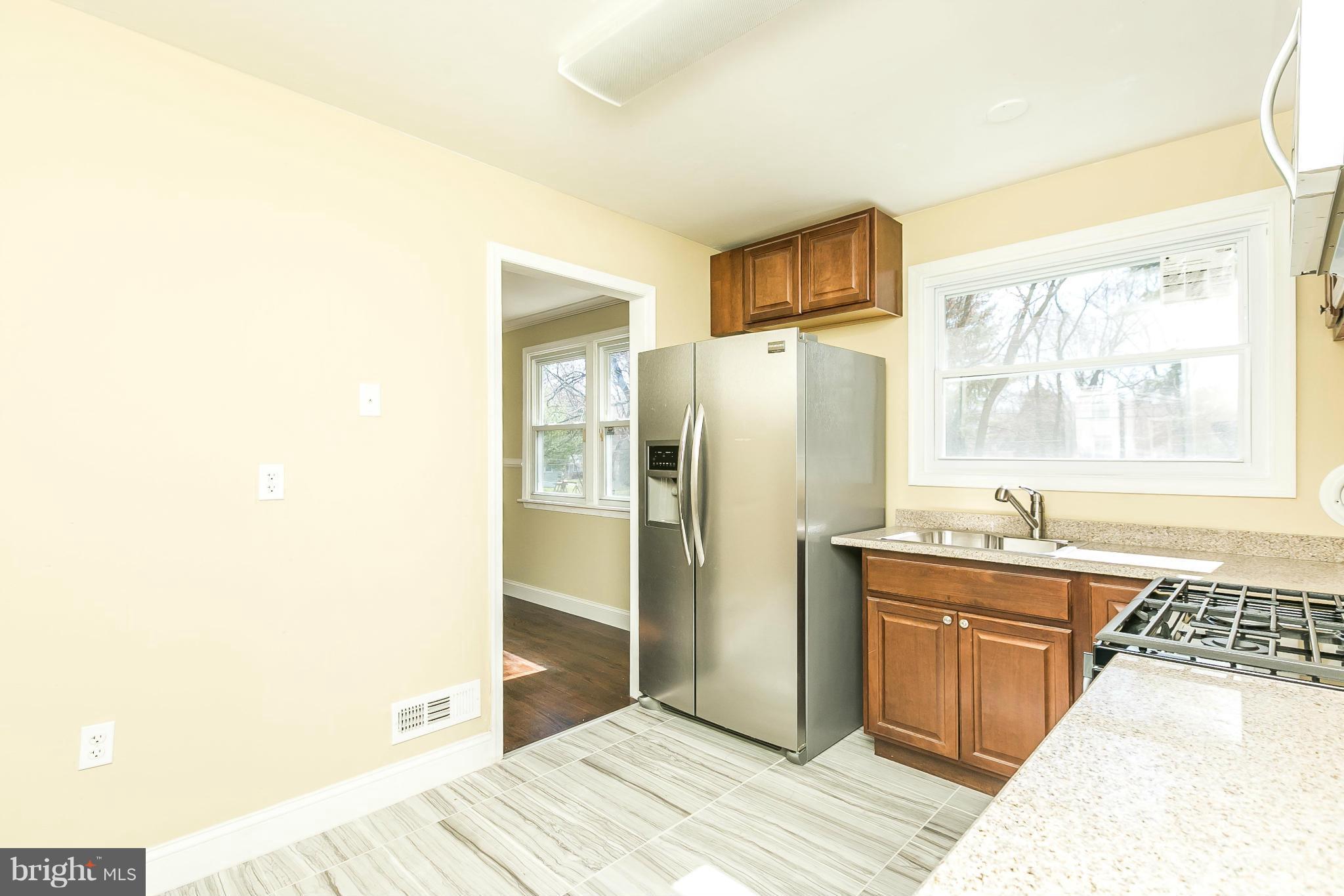 4909 Old Court Road Randallstown, MD 21133 - Photo 9 of 28 Kitchen