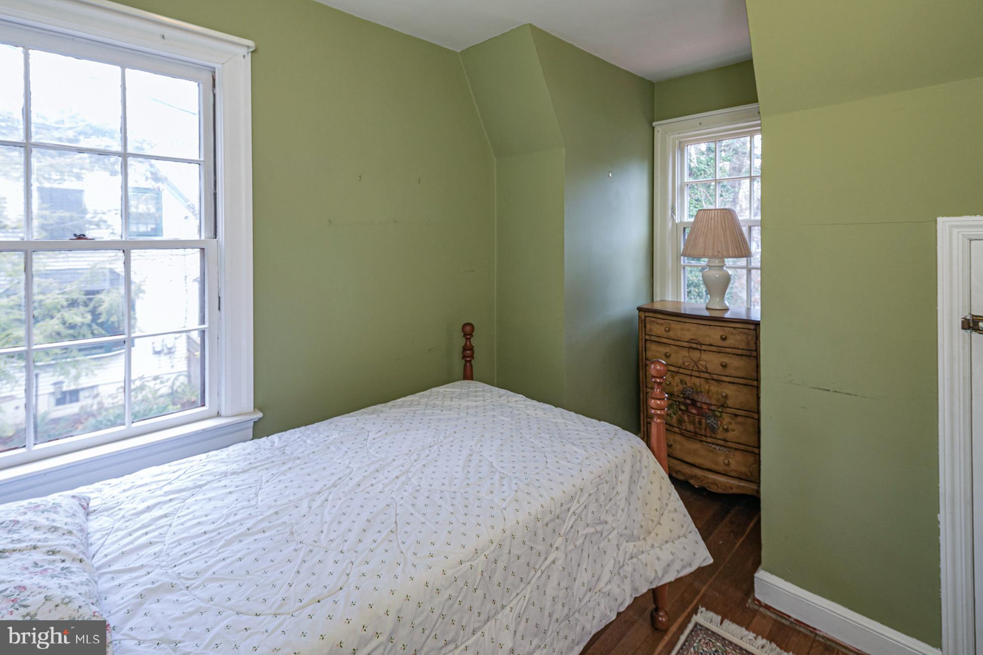 1233 Pine Grove Road Yardley, PA 19067 - Photo 22 of 28 Gallery Image 22