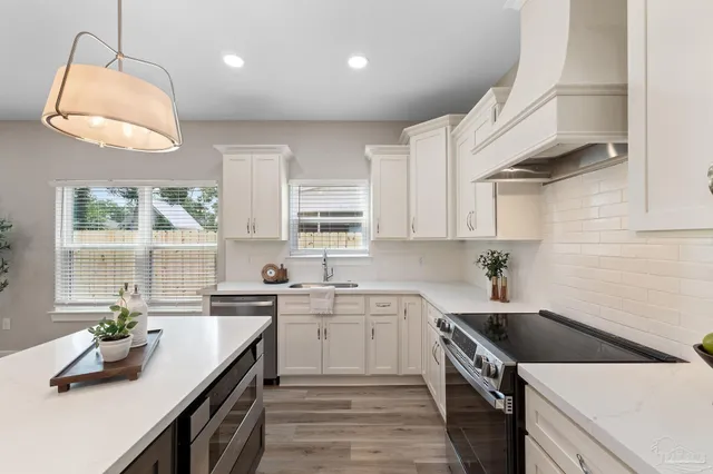 $749,900 | 1409 East Leonard Street, Pensacola, FL 32503