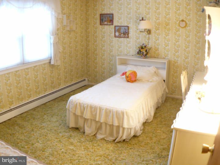 31 Deerpath Road Chalfont, PA 18914 - Photo 9 of 12 Bedroom 2